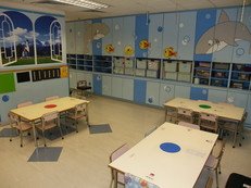 There are variety themes in different classrooms. The theme of this classroom is “Marine Life”.
