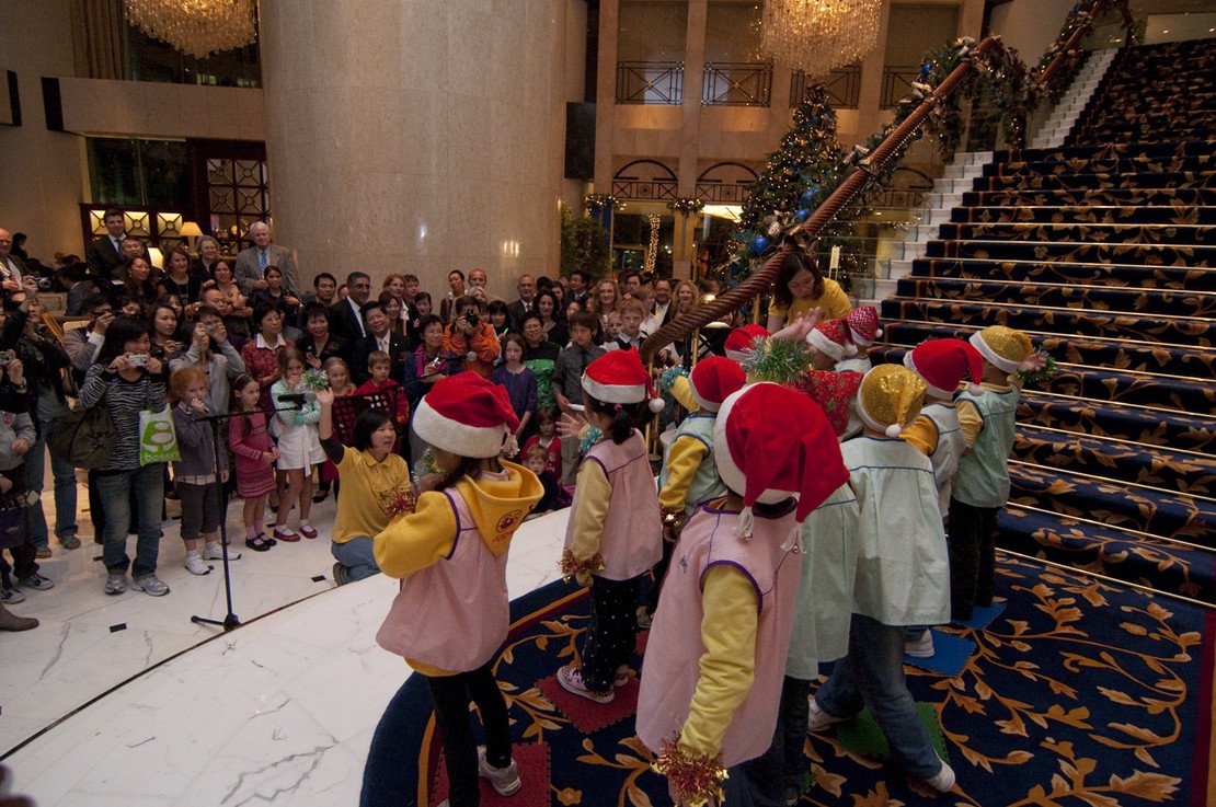 圣诞树亮灯仪式标志本会与港岛香格里拉大酒店结成企业伙伴图片2